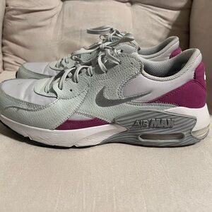 Nike Air Max Women's Sneakers - Gray and Purple